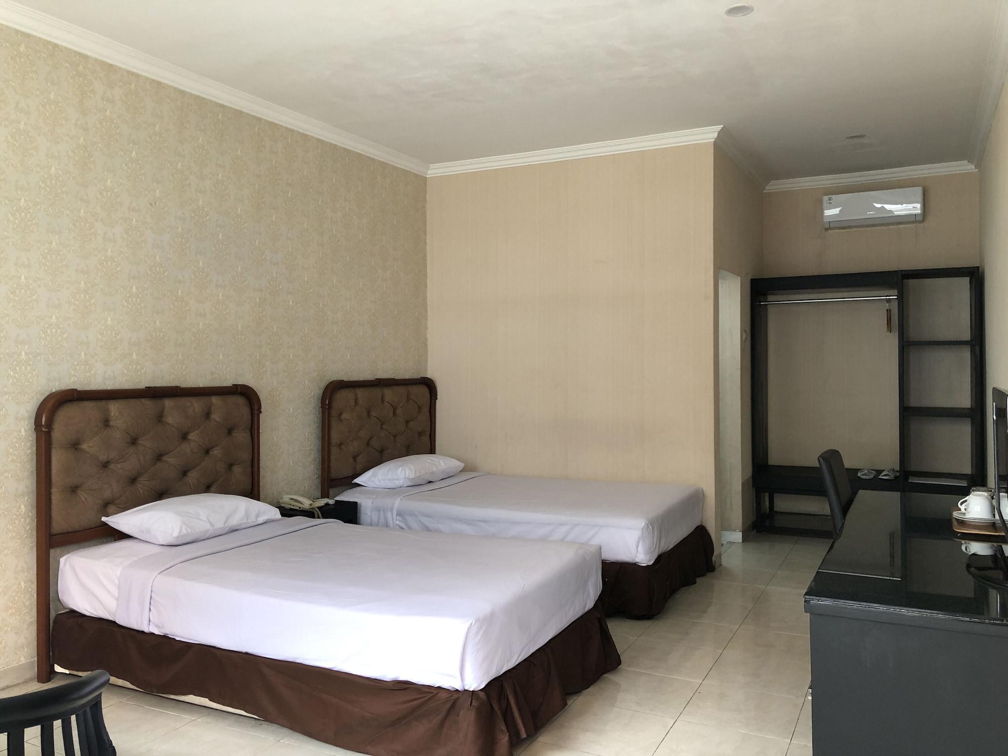 Hotel Sinar 3 Sedati Εξωτερικό φωτογραφία