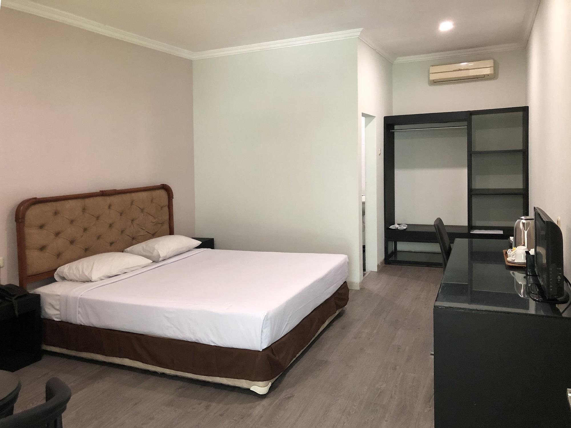Hotel Sinar 3 Sedati Εξωτερικό φωτογραφία