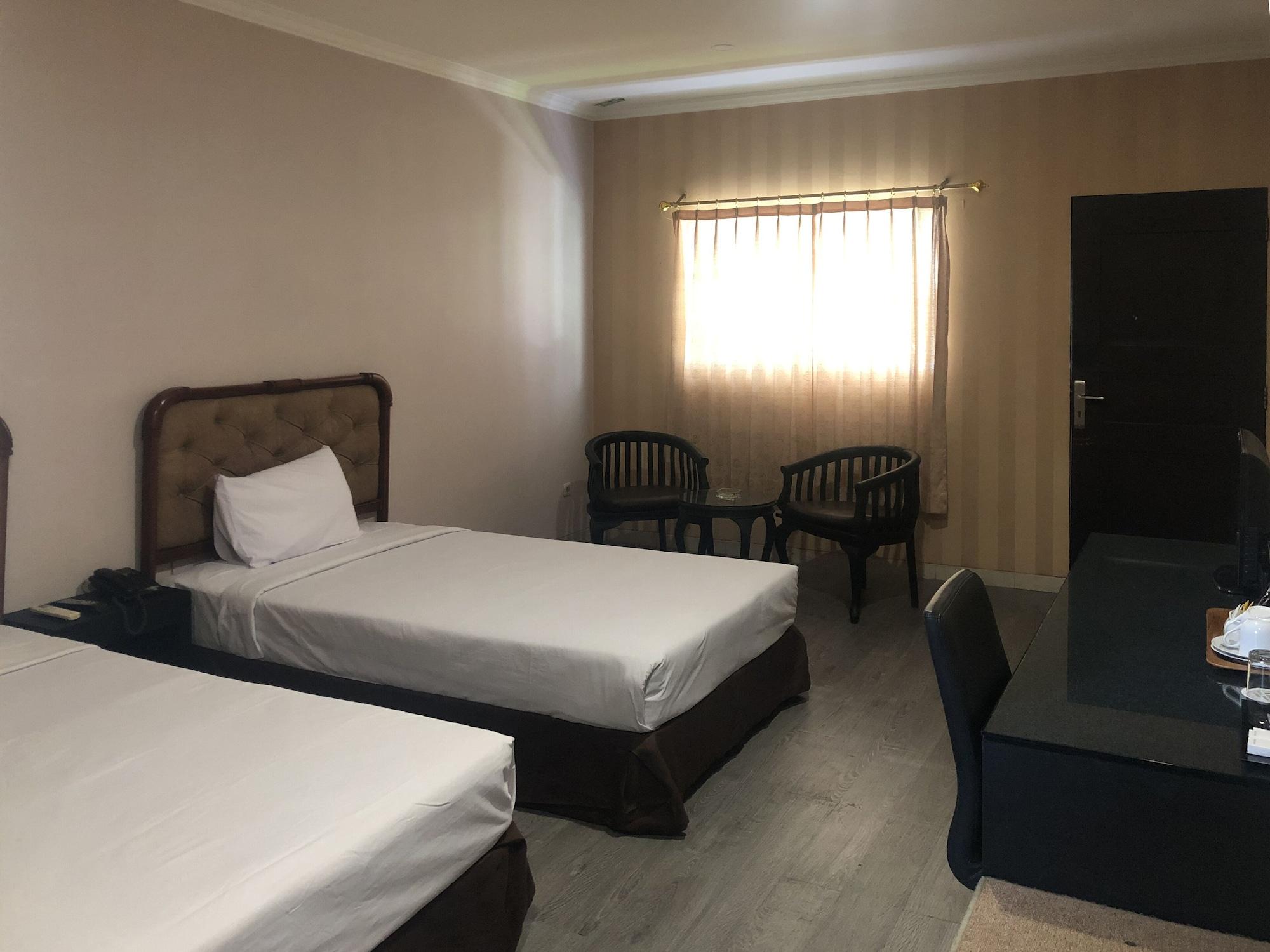 Hotel Sinar 3 Sedati Εξωτερικό φωτογραφία
