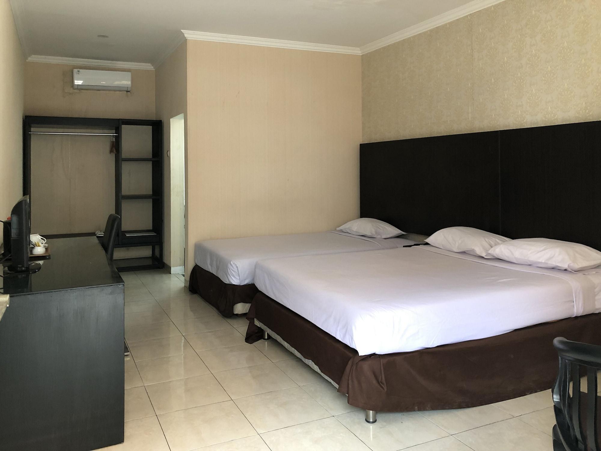 Hotel Sinar 3 Sedati Εξωτερικό φωτογραφία