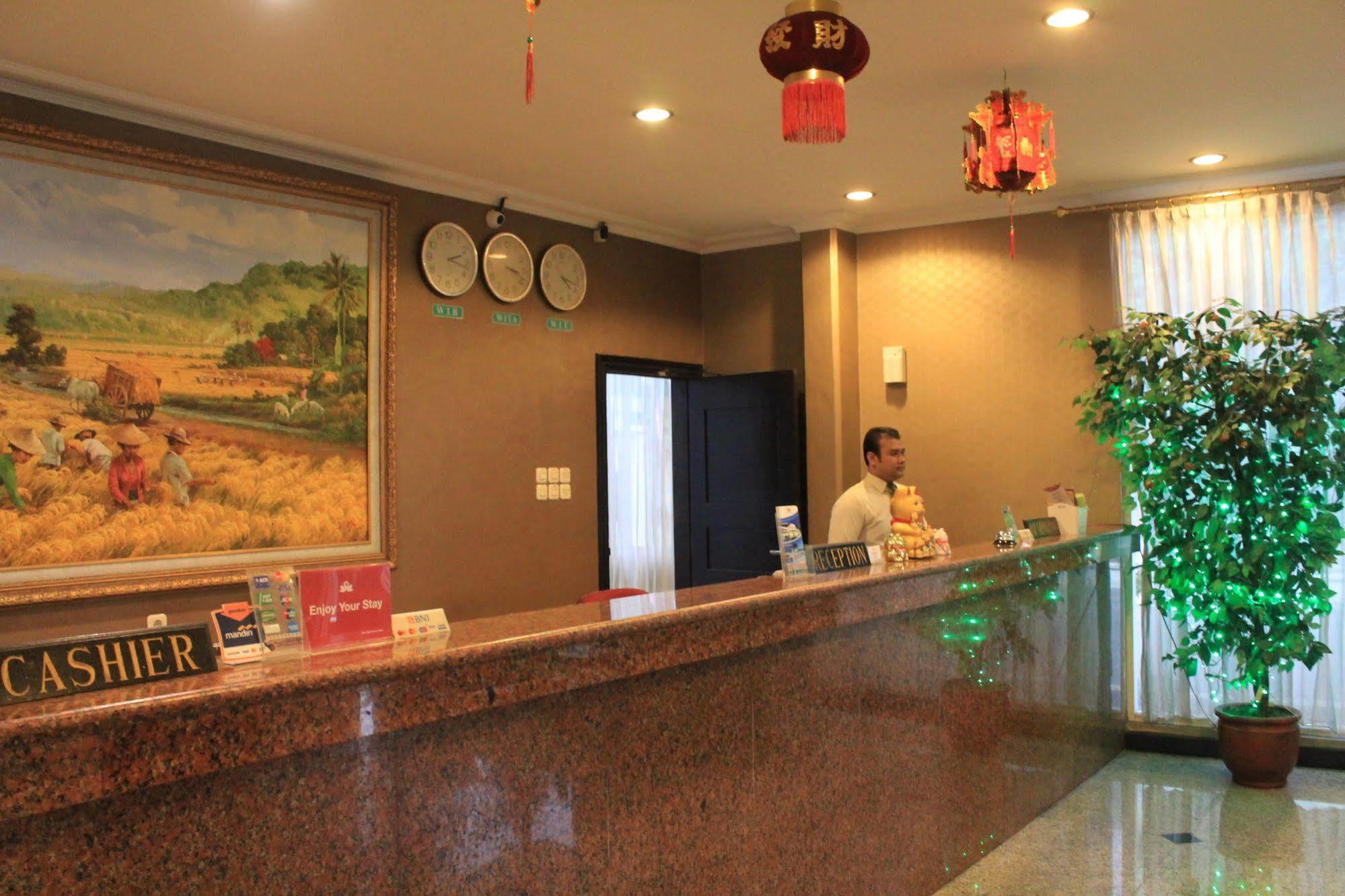 Hotel Sinar 3 Sedati Εξωτερικό φωτογραφία